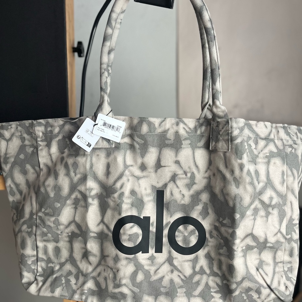 ALO Yoga Camouflage Tote Bag